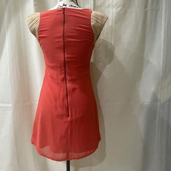 Little Mistress London Mini Dress Size 2 Coral/Gold Luxury Elegant sophisticated - Picture 12 of 12